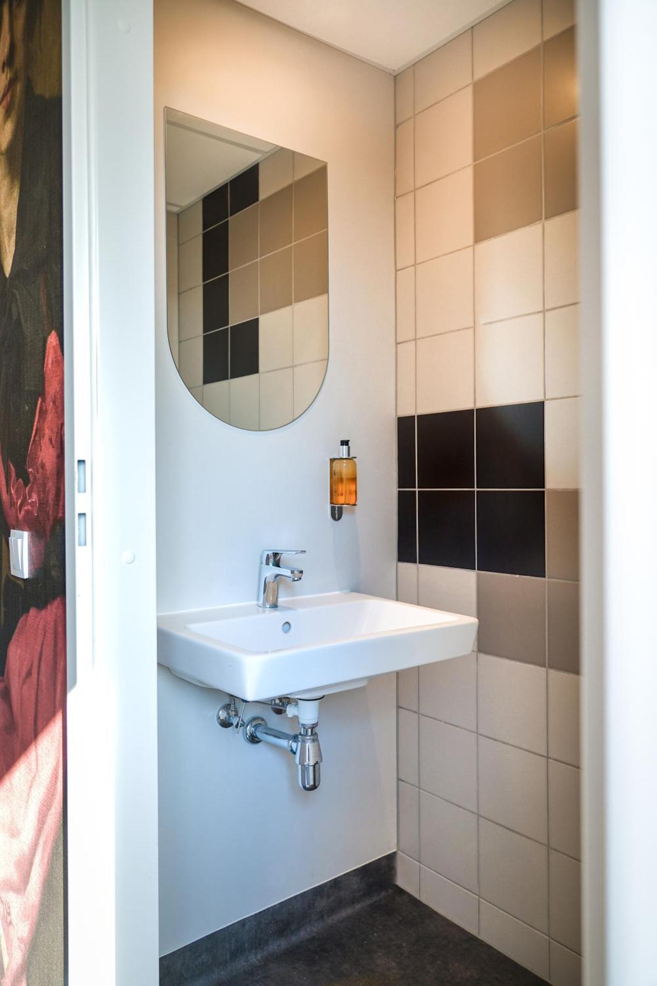 Easy One Premium Art Aparthotel Krakkó Kültér fotó